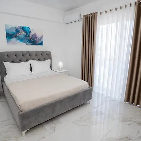 Отель Imperio 3*
