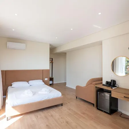 Hotel 3*